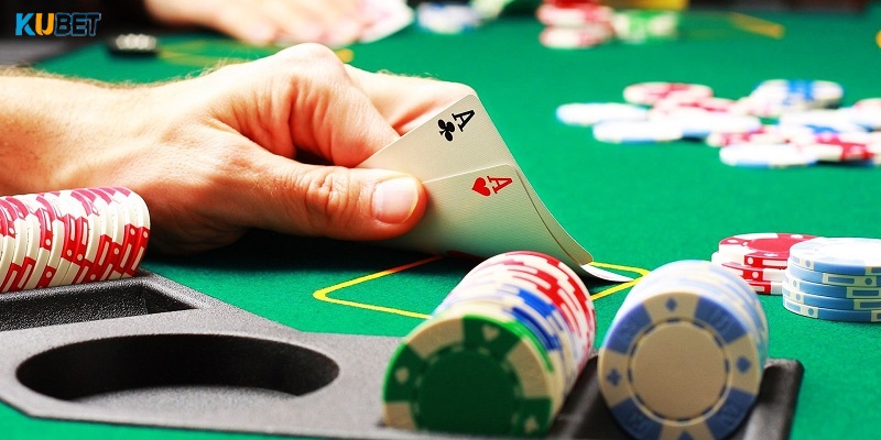 Tìm hiểu về tựa game Poker